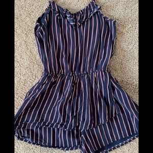 Abercrombie kids size 11/12 short jumper. Barely worn